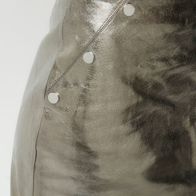 Silver metallic leather mini skirt